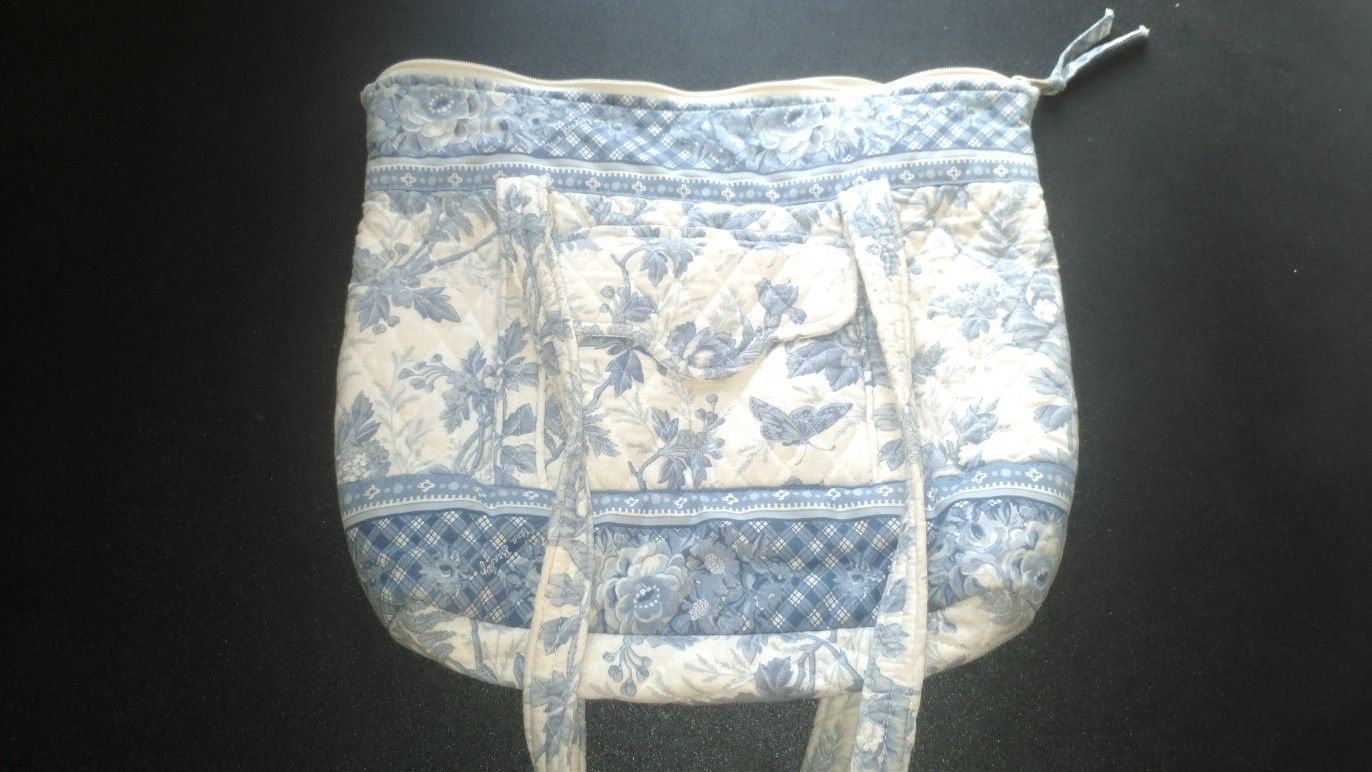 Vera Bradley Blue Toile Villager Purse