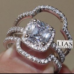 New 18k White Gold Wedding Ring Set 