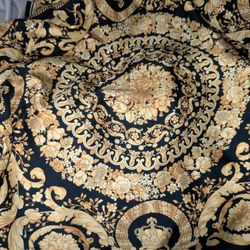 Versace Silk Barroco Set