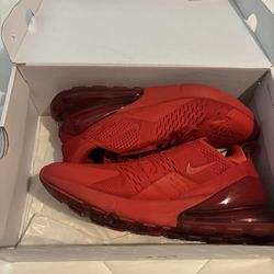 Nike Air Max 270