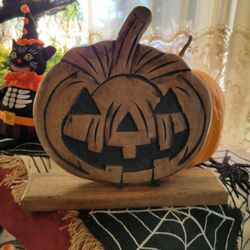 Halloween Wood Pumpkin Jack O Lantern