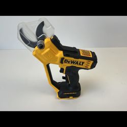 DEWALT 20V MAX Cordless Battery Powered Pruner (Tool Only)