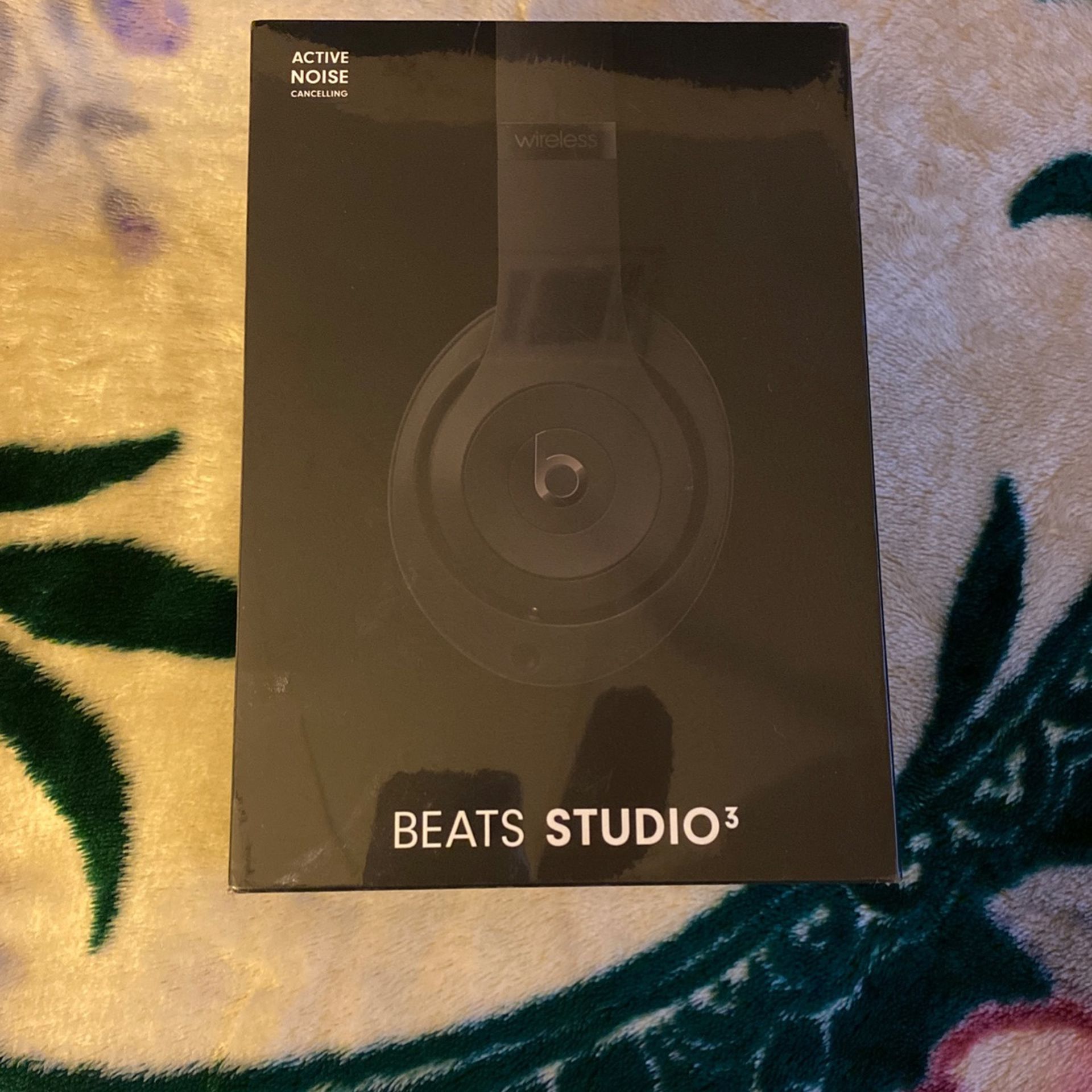 Beats Studio 3 Head Phones