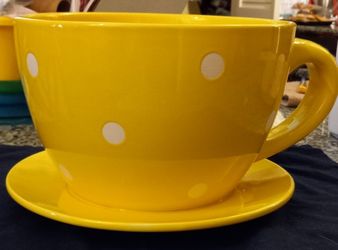 Big Yellow With White Polka-dot Coffee Cup Planter.