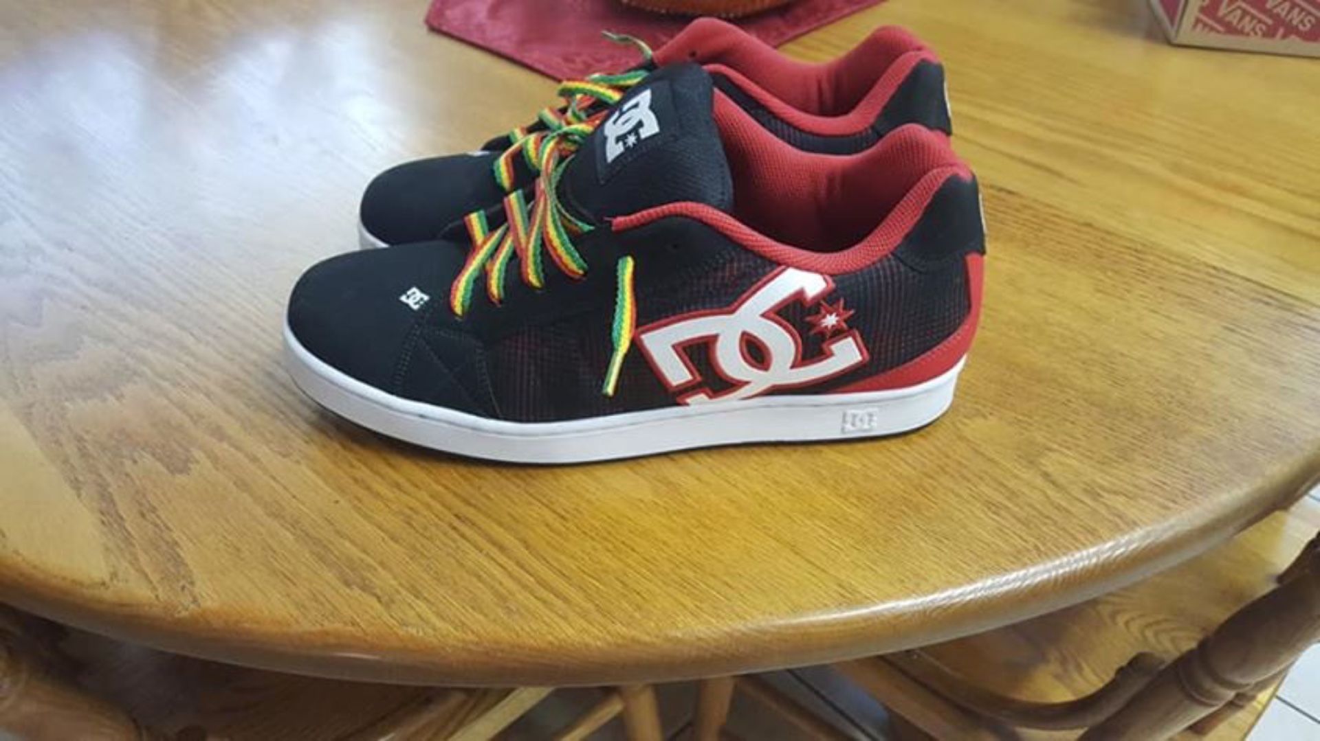 Men’s DC skate shoes 11.5. Brand new! $35