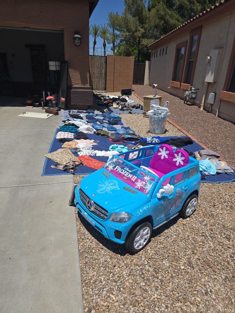 Leftover yard sale items, a 120. And you can have it all, pick it up