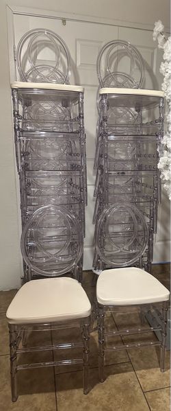 Chairs for party $5/per day $5/por dia