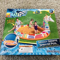 New! H2OGO! Groovy Giraffe Multicolor Child Inflatable Play Pool with Sprayer