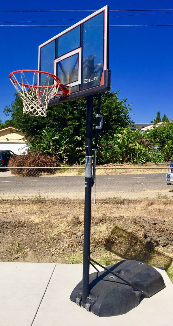 Basketball Hoop! for Sale in Vista, CA OfferUp