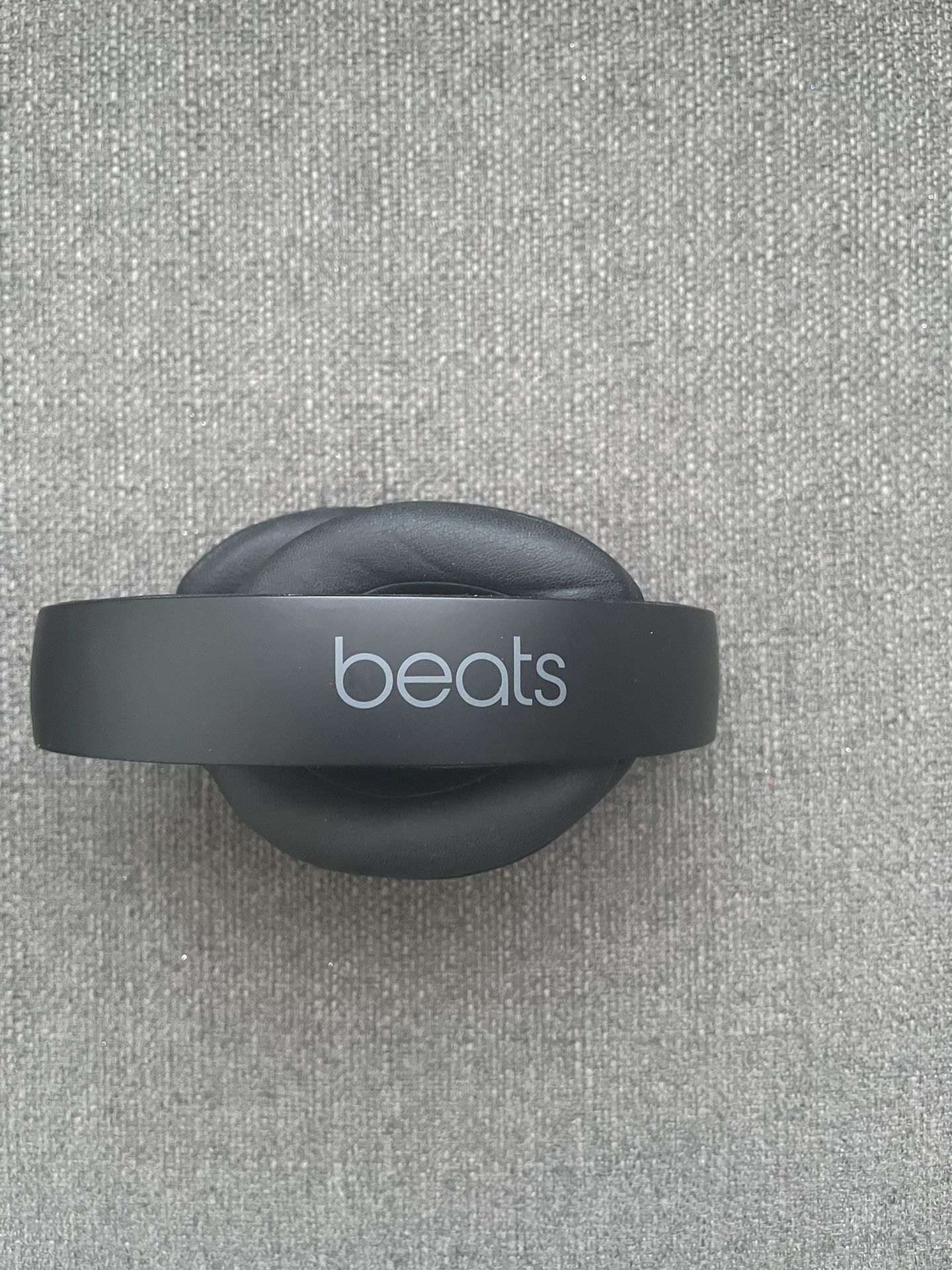 Beats Studio 3 Headphones (Read Description Please!)