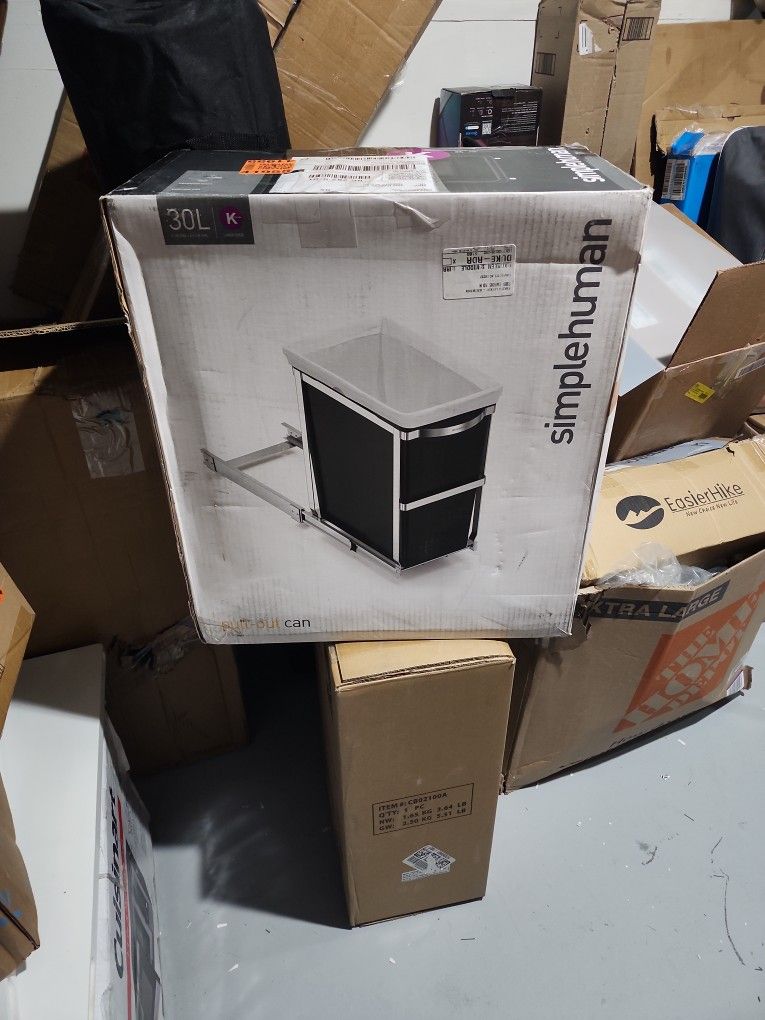 8 Gallon Pull Out Can