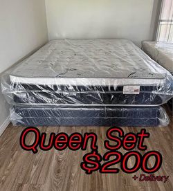 Queen mattress set