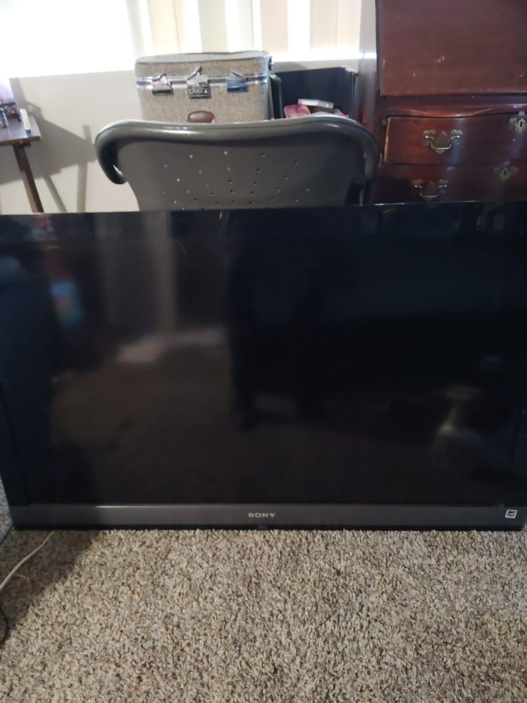 Sony Bravia TV 40 In
