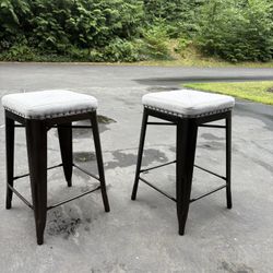 Bar Stools 24”