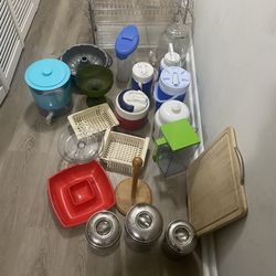 Kitchen Items All For $10