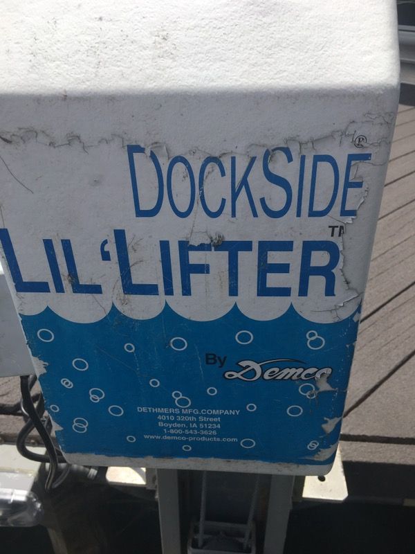 Jet Ski Electric Lift - Dockside LiL Lifter