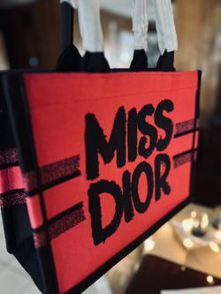 Miss Dior Medium Tote