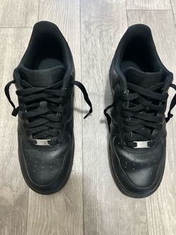 Black air force 1s size 9