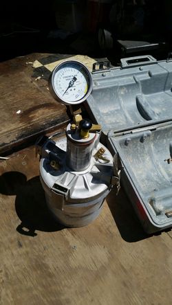 Concrete moisture meter