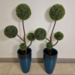 *** NEW LOW PRICE *** PAIR of 4ft Faux 4-Ball Boxwood Topiaries in 21in Blue Resin Planters @ Lasting Creations
