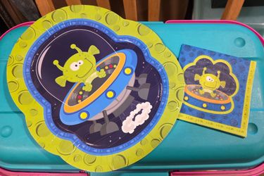 Kids Birthday Plates and Napkins