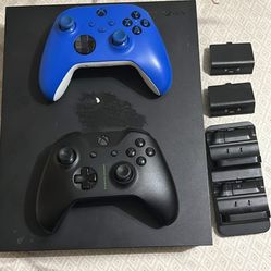 Xbox One X - Limited Edition project Scorpio