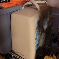 Vintage Brother Project 18 Sewing Machine — Made in Japan — Built-In Case — Works Excellent