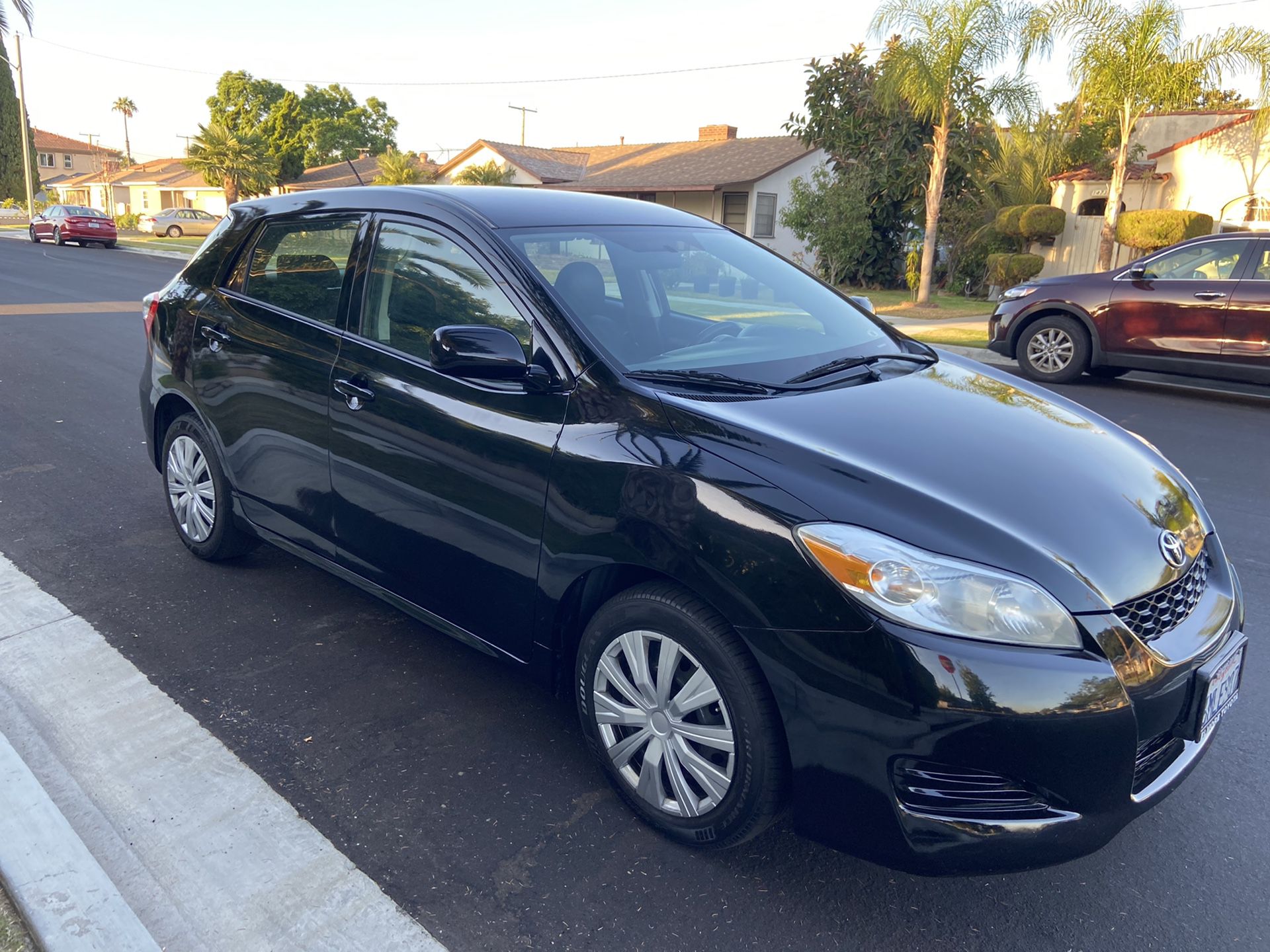2010 Toyota Matrix (COROLLA) 1.8L SMOG DONE 4 Cylinder TAGS 2021 2nd OWNER RUNNING GREAT Automatic MILES 160,xxx SPACIOUS ECONOMIC TRANSPORTATION