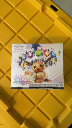 Pokemon Prismatic Evolutions ETB