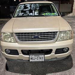 2005 Ford Explorer