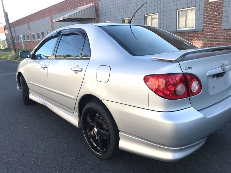 Toyota Corolla 2005 type S ONE OWNER CLEAN CARFAX EXCELLENT CONDITION