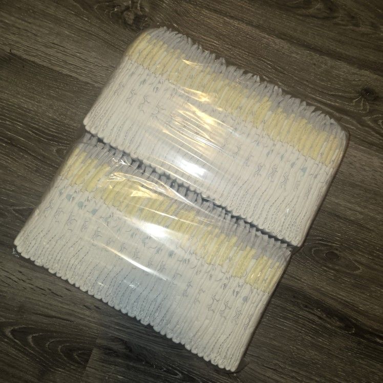 75 Diapers Huggies Size 1