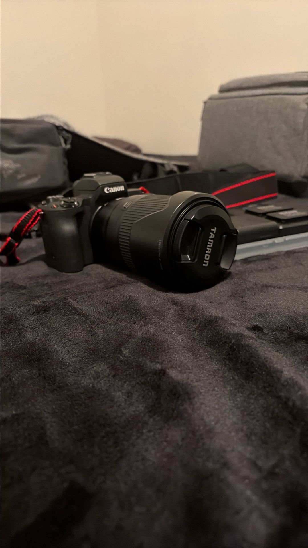 Canon M50