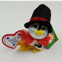 Annalee 4" Penguin And Heart You're So Cool Collectable