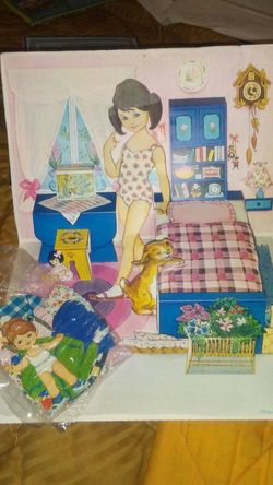 Vintage bibi paer doll pop up with all accessories