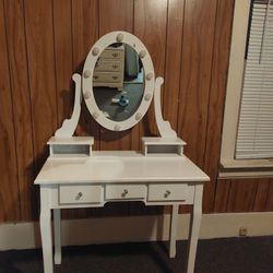 Vanity 