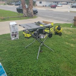 RYOBI 15 Amp 10 in. Expanded Capacity Table Saw With Rolling Stand