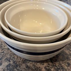 Mixing Bowls From Williams Sonoma Three-Piece Set