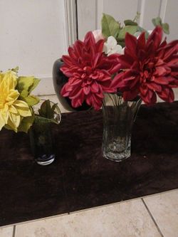 Vintage And Modern   Glass Vase Collection 7 Pieces Crate and Barrel  Art Form and  more