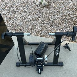 Makes Any Bike An Exercise Bike 