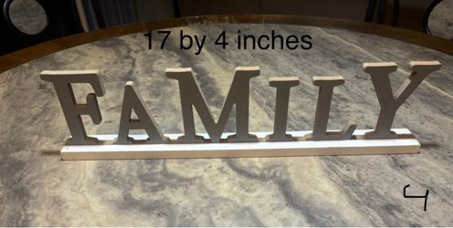 Table Decoration Sign “Family”