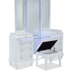 King Diva II Bedroom Set 