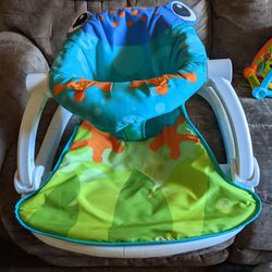 Infant Floor Seat 