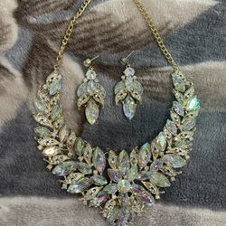 Amazing Shiny Necklace & Earring