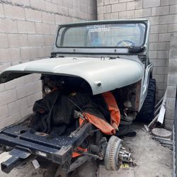 CJ5 JEEP PART OUT 