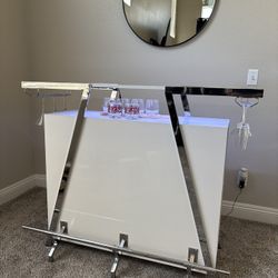 Bar With Mirror 