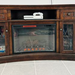 TV Consolé With Fire Place Heater