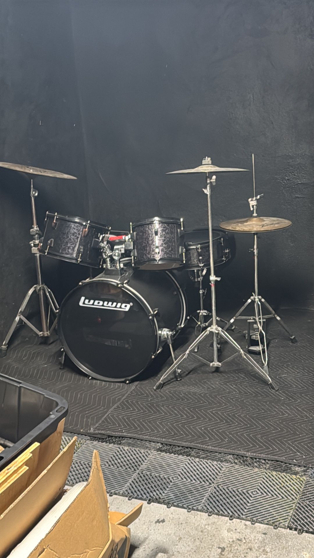 Drum Set