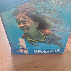 Polaris 360 Swimming Pool Cleaner LIKE NEW