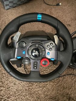 Logitech G29 Driving Force Racing Wheel + Pedals and Gear Stick